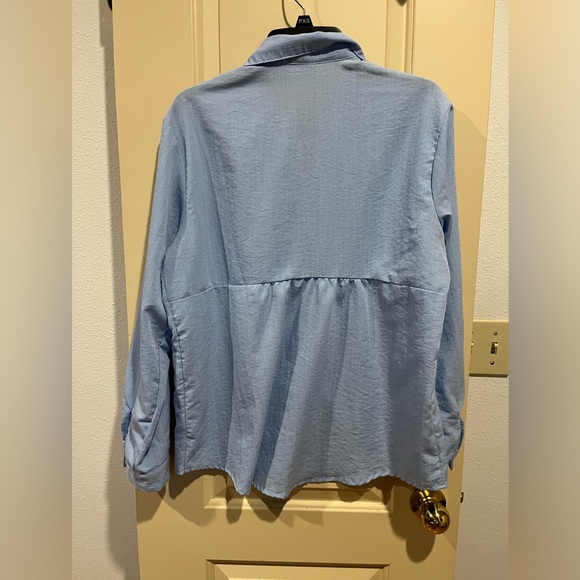 🔷 Long sleeve button down cotton/linen top. Size large. EUC. 🔷 - Picture 4 of 7